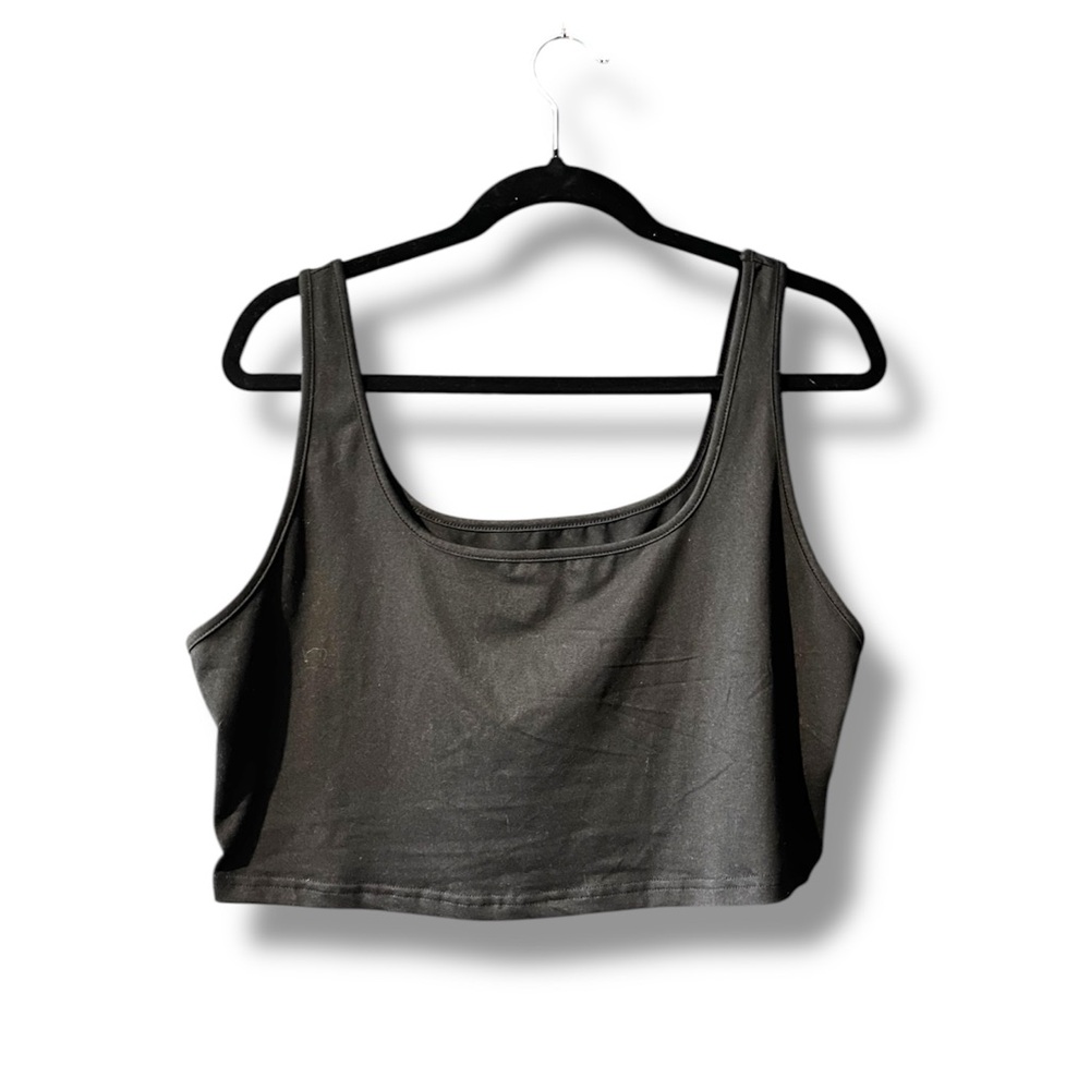 5/$25 Plus Size Cropped Black Tank Top